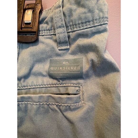 Quiksilver Men's Chino Shorts Green Size 34 Casual - Picture 6 of 12